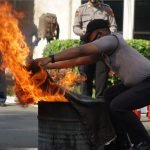 Damkar Berikan Pelatihan Dasar Pemadam Api Pada Petugas Polres Metro Bekasi