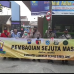 FORKOPIMKA Pimpin Langsung Pembagian Sejuta Masker