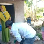 Desa Buniayu Bagikan 300 BPNT Tahap Pertama