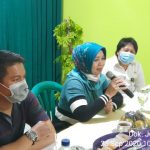 Hj. Tetti Serahkan Bantuan Alat Kesehatan dan APD Untuk Puskesmas Dari YSBS