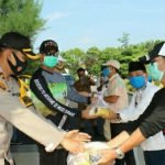 Bupati Mura (H2G) Bagikan Bansos Tahap Empat Untuk Empat Kecamatan.