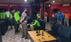 Buka di Saat PSBB, RM Cafe Disegel