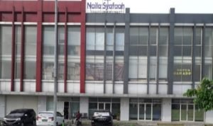 Dihadapan Awak Media Hermansyah Menjelaskan, Soal Status Badan Hukum PT. Naila Syafaah Wisata Mandiri,