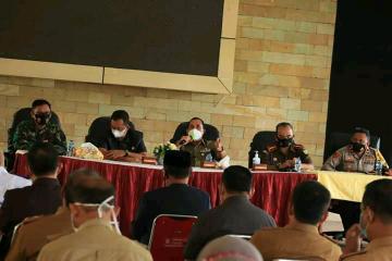 Wako Pimpin Rapat Pembahasan Evaluasi Covid-19