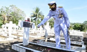 Hari Pahlawan Ke-75, Danlantamal VIII Ziarah di TMP Kairagi Manado