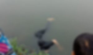 Warga Temukan Mayat Wanita di Danau Cipondoh
