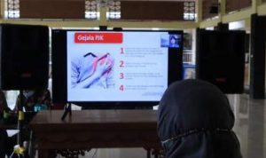 Hj.Yetti Oktarina, Sayangi Jantung dengan tidak Merokok