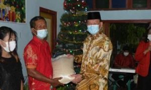 Asisten II Hadir Perayaan Natal dan Bakti Sosial Bersama FKPAG
