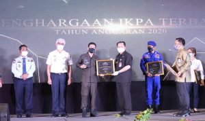 Kajati Sulut Terima Penghargaan Terbaik ke-II Kategori Pagu Dipa Sedang