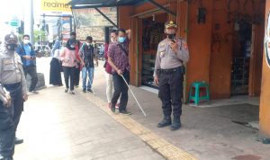 Jalan Santai Disabilitas Ditengah Pandemi Covid-19, Polisi Laksanakan Pengawalan