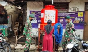 Koramil 09/Mauk Terapkan New Normal Kepada Pengunjung Pasar Mauk