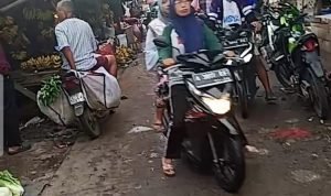 Bangunan Liar Pinggir Danau Ciherang Cikande Kembali Marak, Warga Keluhkan Jalan Menyempit