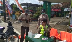 Razia Prokes di Sambong Blora, 10 Pelanggar Dikenakan Sanksi Sosial