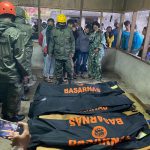 Kota Manado Dikepung Banjir dan Tanah Longsor, Aparat Kepolisian Lakukan Evakuasi