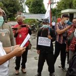 Lilik Yuliantoro Terima Titipan Berkas dari Ketua KAWALI Kudus, untuk Diteruskan ke Presiden RI