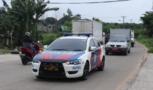 Polres Serang Lakukan Pengawalan Kotak Vaksin Covid-19