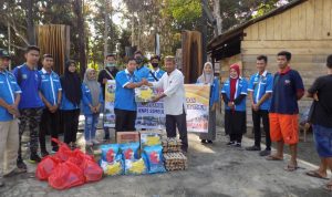 DPK KNPI Simeulue Timur Menyalurkan Bantuan Korban Musibah Kebakaran di Desa Air Pinang