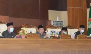 Rapat Paripurna DPRD Pembahasan Masa Bakti Bupati dan Wakil Bupati Musi Rawas