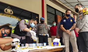 Kapolres Wiraga Sidak Test Urine ke Polsek Blora dan Jepon