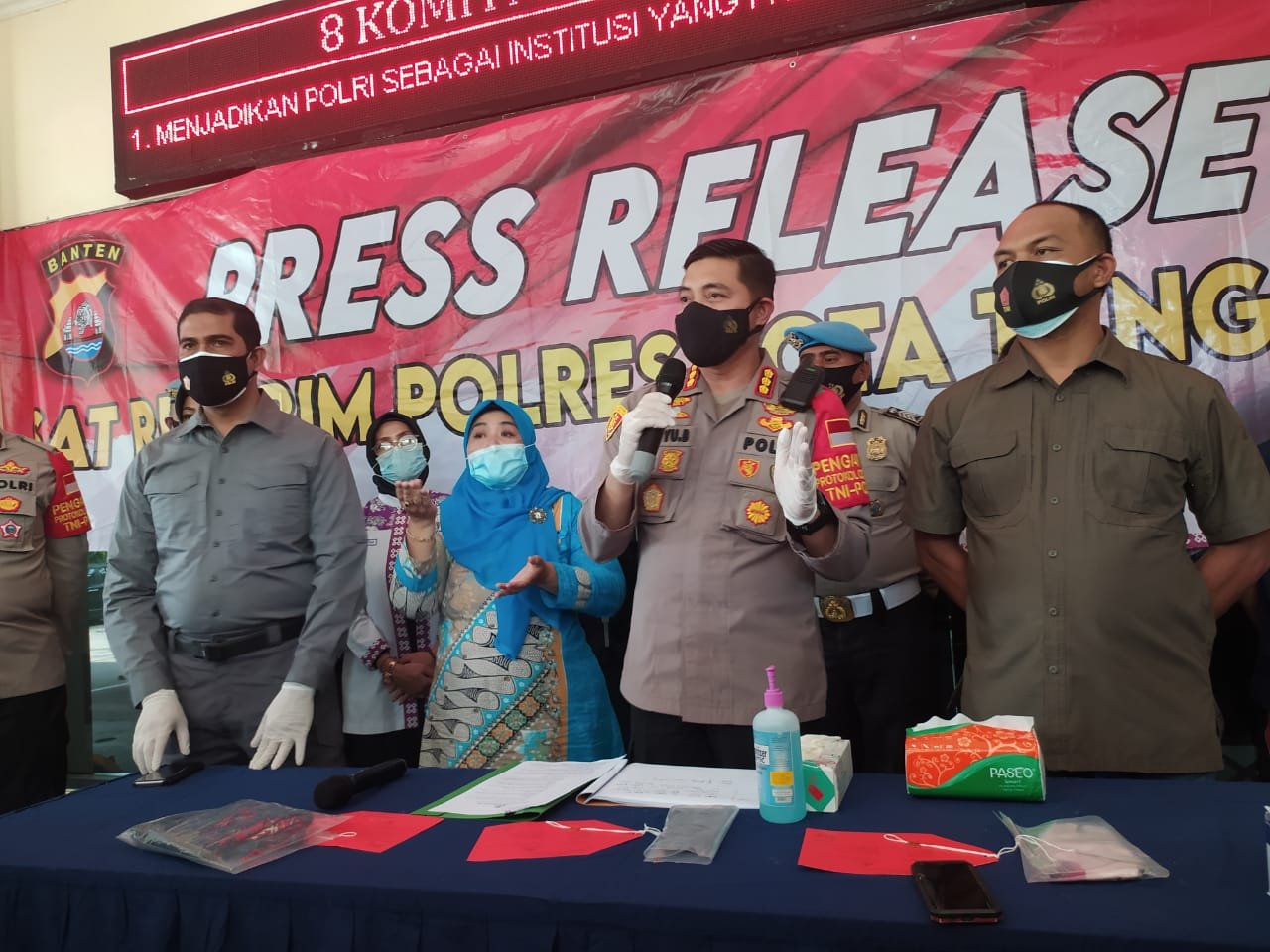 Polresta Tangerang Ringkus Pria Kejam Penganiaya Balita 1 IMG 20210316 WA0047