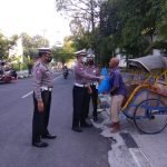 Satlantas Polres Blora Gelar Baksos Spontan kepada Kaum Dhuafa