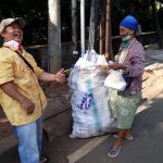 Kepedulian Wasroni pada Jumat Berkah Viral di Medsos