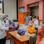 Pantau Vaksinasi, Wagub NTB Minta Perhatikan Lansia