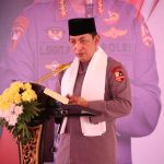 Silaturahmi ke Ponpes Salafiyah Tajul Falah, Kapolri Dikalungi Sorban