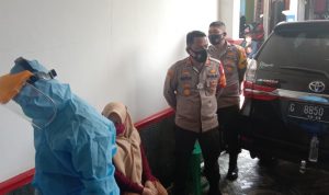 Tiga Pilar Lakukan Test Antigen pada Warga yang Pulang dari Luar Daerah