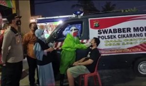 Warga Regensi 2 Cibitung Usai Balik Kampung Halaman Lakukan Test Swab Antigen