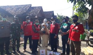 Pemkab Blora Serahkan Bansos dan Renovasi RTLH di Desa Sumberjo Randublatung