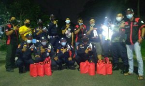 Dito Aditya Putra dari Ketum Jurig Aspal Bagikan Bingkisan Lebaran Untuk Security