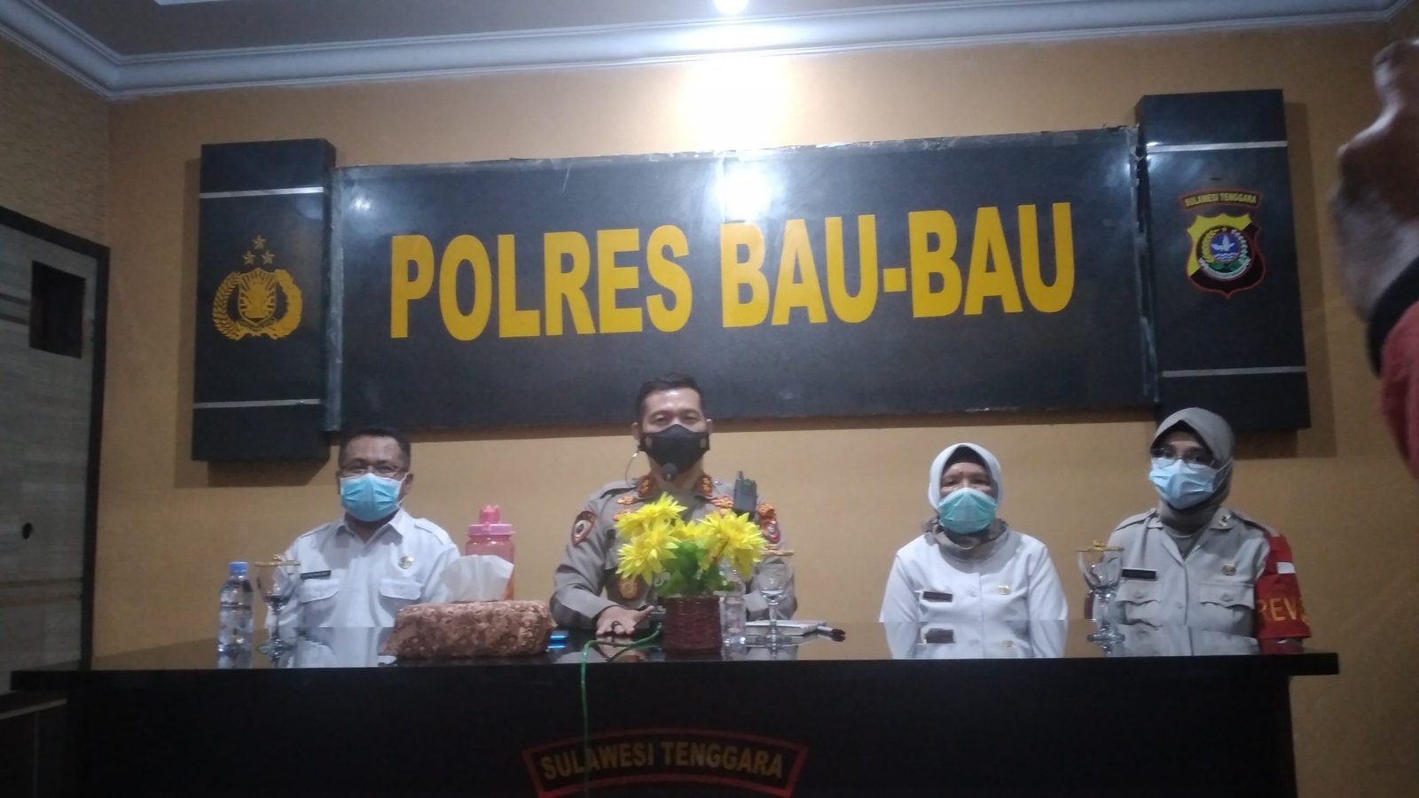 Polres Baubau Gelar Gerakan Vaksinasi Massal 26 Juni dan Siapkan Ribuan Dosis Vaksin Gratis 1 20210623 131227 scaled