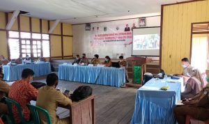 Babinsa Kayan Hulu Hadiri Rapat Pembentukan Panitia Pilkades Serentak Tahun 2021
