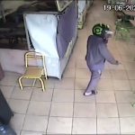 Maling LPG Melon, Pria Ini Terekam CCTV