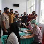 Kapolda Sulut Tinjau Vaksinasi Massal di Gerai Vaksin Presisi Bitung