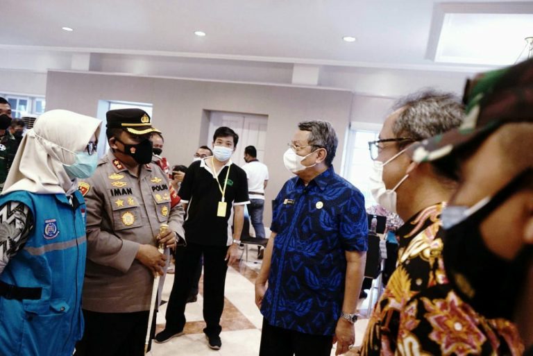 Pemkot Tangsel Menggelar Vaksinasi 2.500 Dosis di Alam Sutera