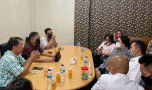 Dirut PD Pasar Manado Roeroe Terima Kunker DPRD Minahasa