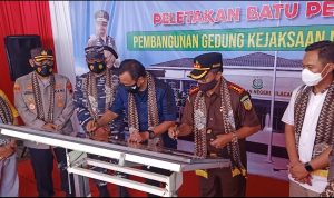 Pembangunan Kantor Kejaksaan Negeri Cilacap Dimulai, Bupati Letakan Batu Pertama