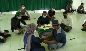 Terjerat Kasus Narkoba, Pria Nikahi Kekasihnya di Mapolres Melawi