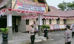 Peringati Hari Bhayangkara ke-75, 22 Personil Polres Melawi Terima Kenaikan Pangkat