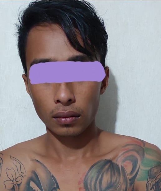 Lelaki Dots Diringkus Polisi di Pantai Pantera
