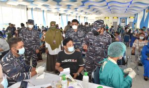 TNI AL Lantamal I Belawan Kembali Gelar Serbuan Vaksinasi Covid-19, Masyarakat Sangat Antusias