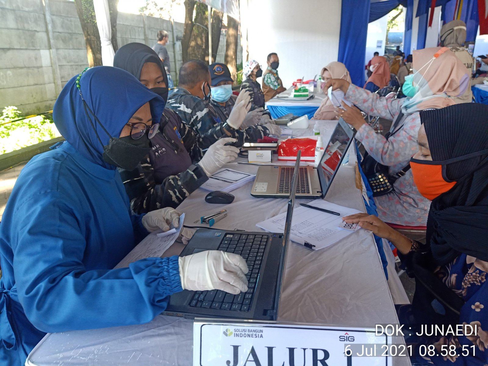 LANAL Cilacap Gelar Vaksinasi Massal Untuk Masyarakat Maritim 4 IMG 20210706 085851 scaled