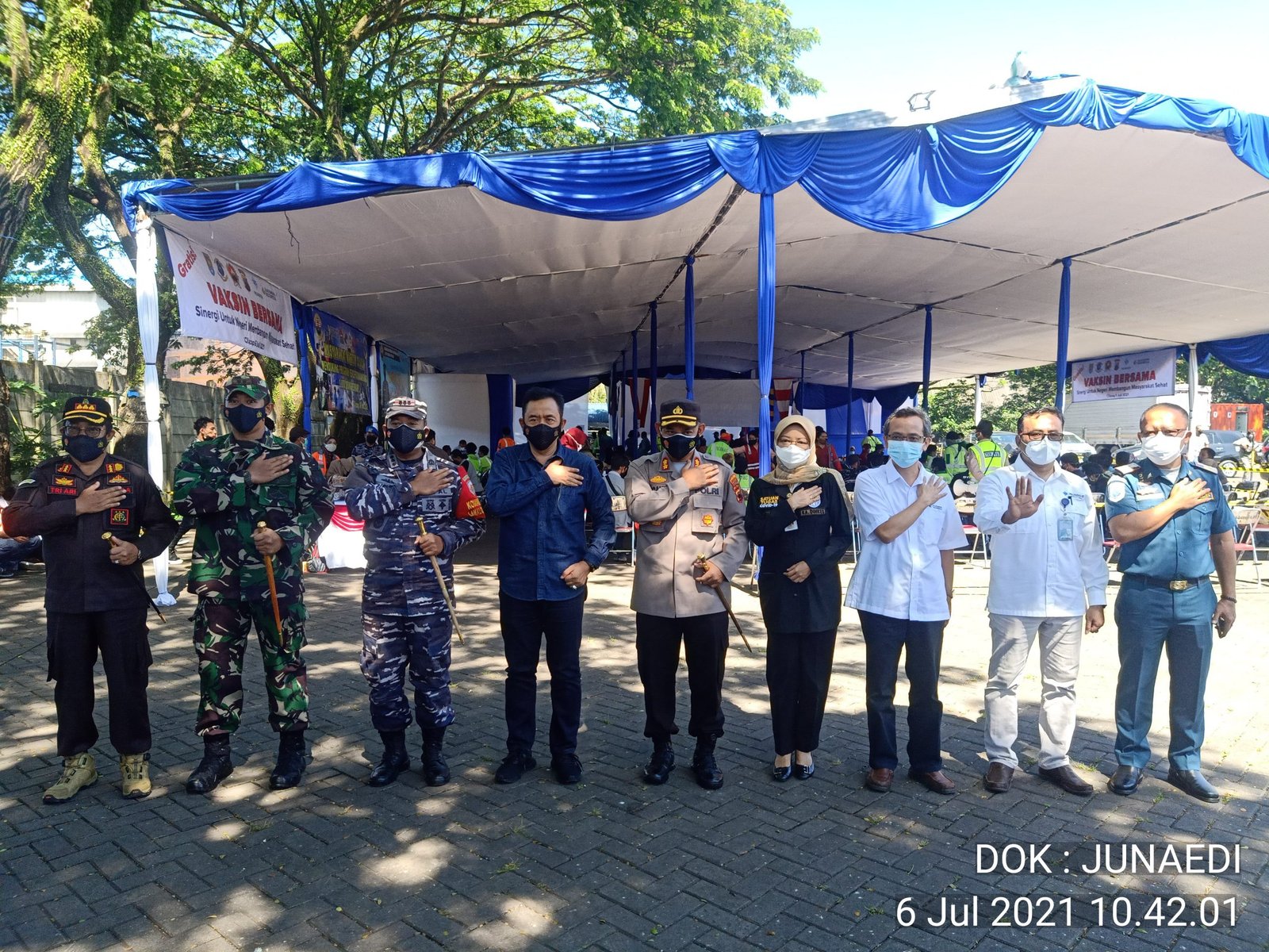 LANAL Cilacap Gelar Vaksinasi Massal Untuk Masyarakat Maritim 5 IMG 20210706 104201 scaled