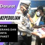 Wujud Kepedulian, Kasatlantas Polres Serang dan Anggotanya Bagikan Paket Sembako 
