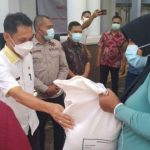 Pemkab Wakatobi Launcing Bantuan Beras