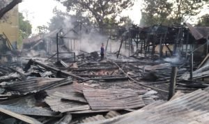 Dua Rumah Dinas di Kota Baubau Ludes Dilalap si Jago Merah