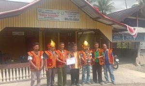 Kerja Bakti Masyarakat Desa Koendafe Mendapatkan Piagam Penghargaan