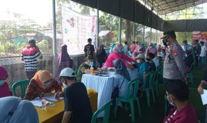 Polsek Cikande Laksanakan Pengamanan Giat Vaksinasi oleh Dinkes Kabupaten Serang